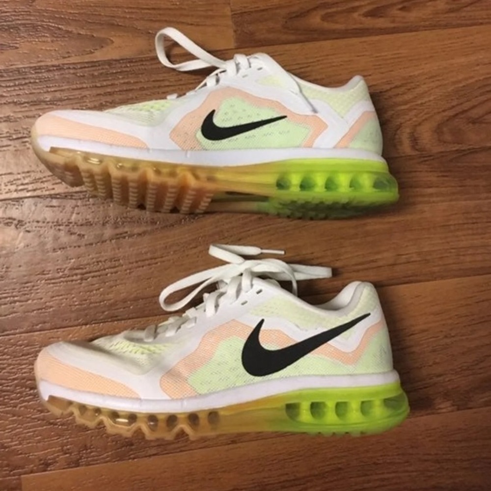 Women’s Nike Air Max Shoes